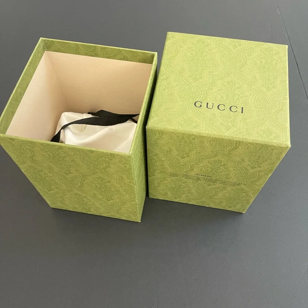 NWB  GUCCI GG MONOGRAM GLASS DOMED PAPERWEIGHT with WEB & HORSEBIT